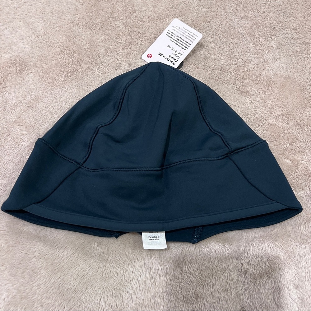 Lululemon Run for it Submarine Blue Beanie